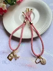 Pulsera Ajustable Con Dije / Rosado